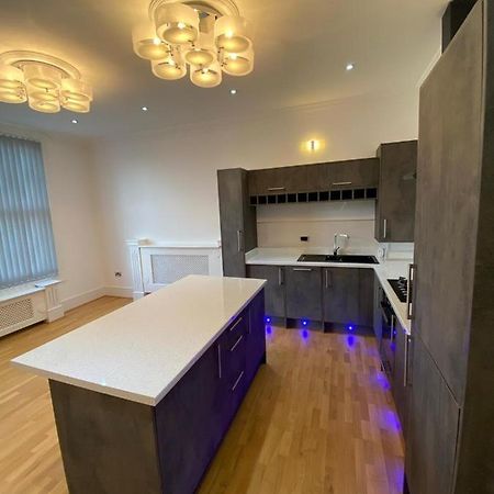 Luxury Apartment Apt5 Wolverhampton Buitenkant foto