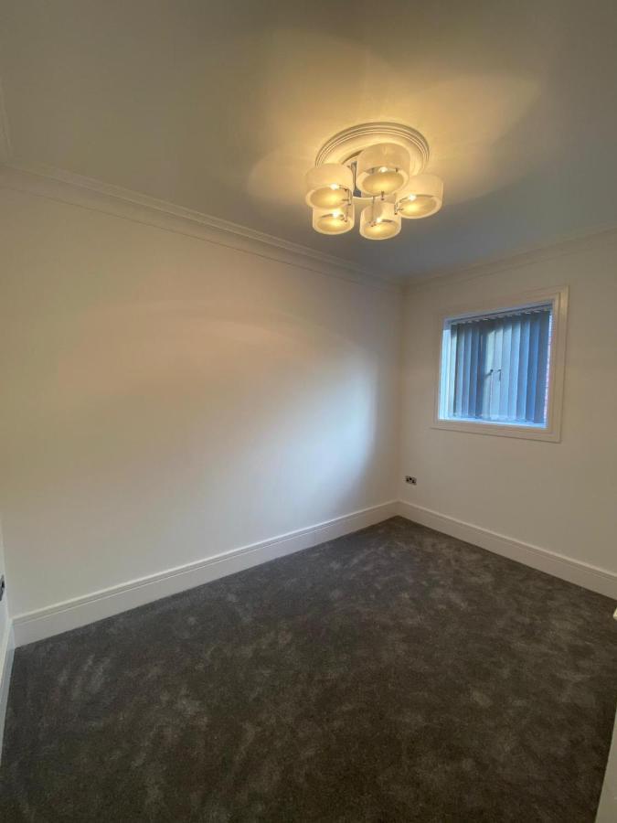 Luxury Apartment Apt5 Wolverhampton Buitenkant foto